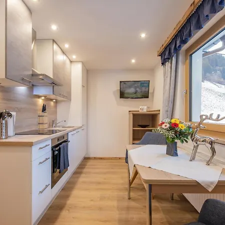 Art Apartment Neustift im Stubaital Exterior photo